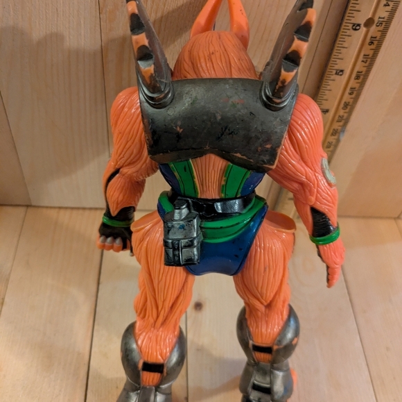 merrick The Barbarian Action Figure with Orange and Blue Accents Power Rangers - Picture 4 of 6